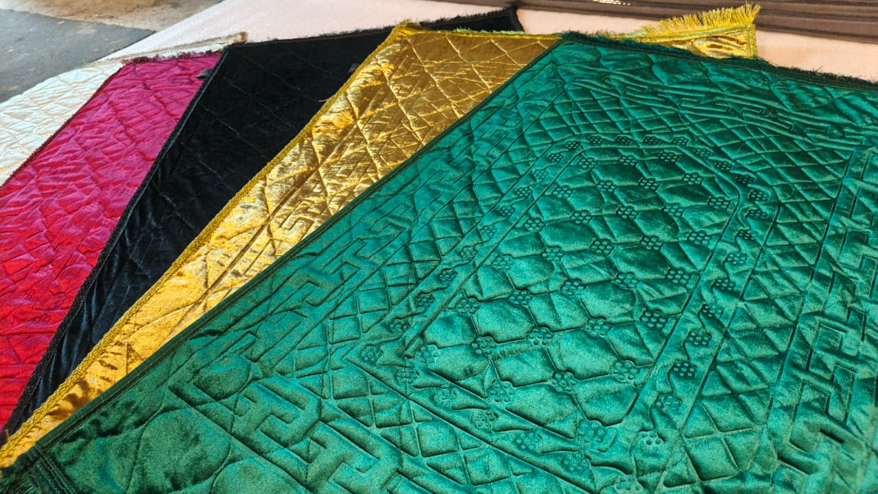 Islamic Thick Velvet Prayer Rug