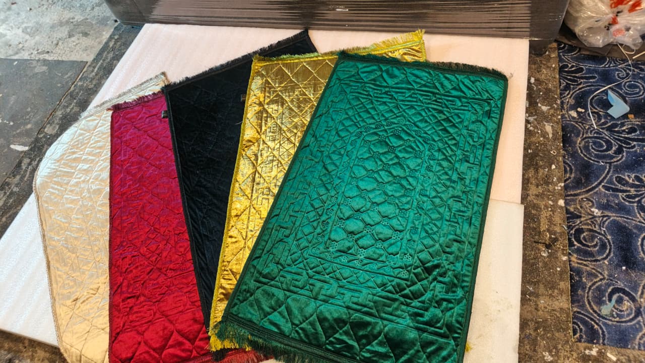 Islamic Thick Velvet Prayer Rug